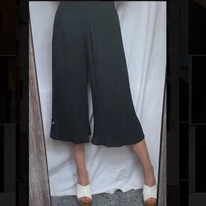 Flared loose pants